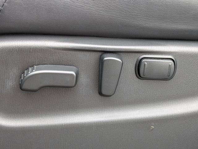 Used 2018 Nissan Armada Platinum w/ Captain Seat Package RWD image 22