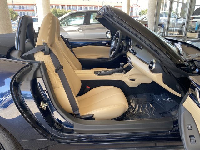 New 2026 MAZDA MX-5 Miata Grand Touring w/ Weather Package RWD image 31