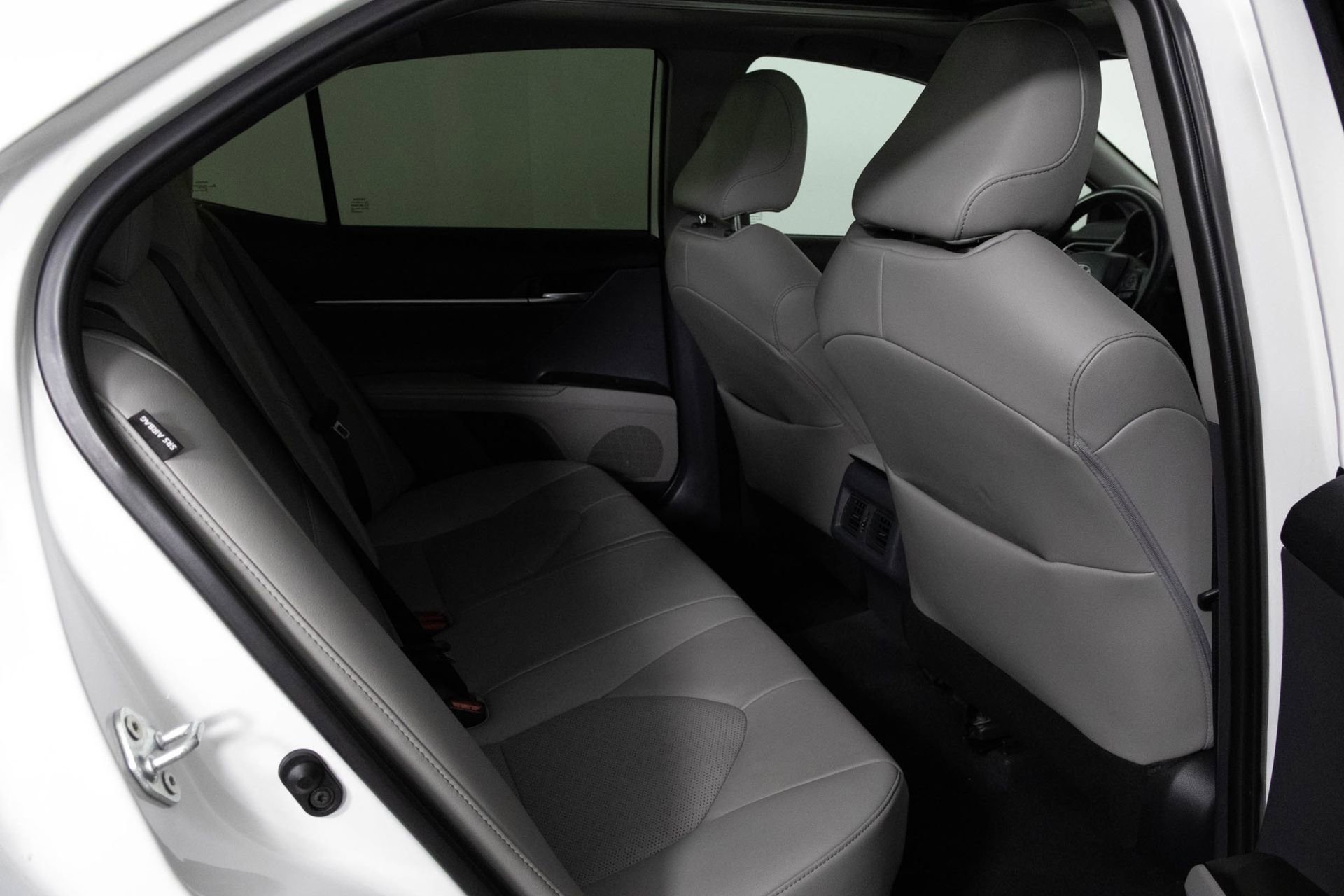 Used 2022 Toyota Camry XSE image 38