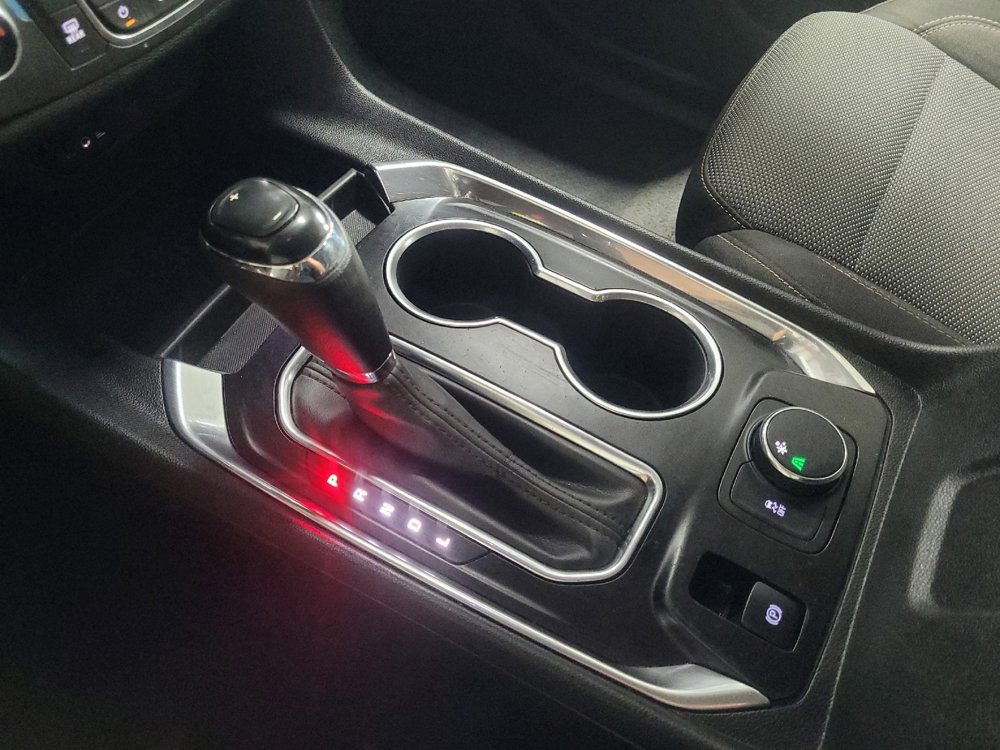 Used 2019 Chevrolet Traverse LS image 26