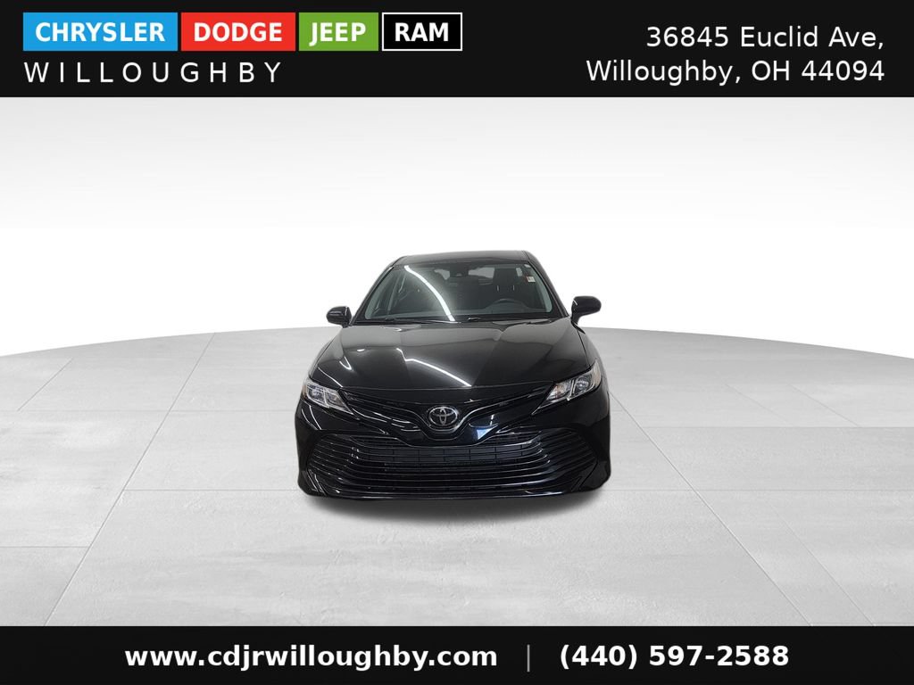 Used 2019 Toyota Camry LE FWD image 2