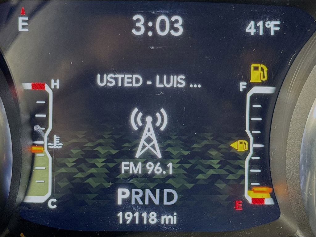 Used 2022 Jeep Gladiator Willys image 30