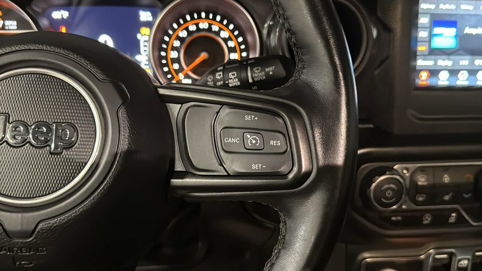 Used 2022 Jeep Wrangler Unlimited Sport AWD/4WD image 13