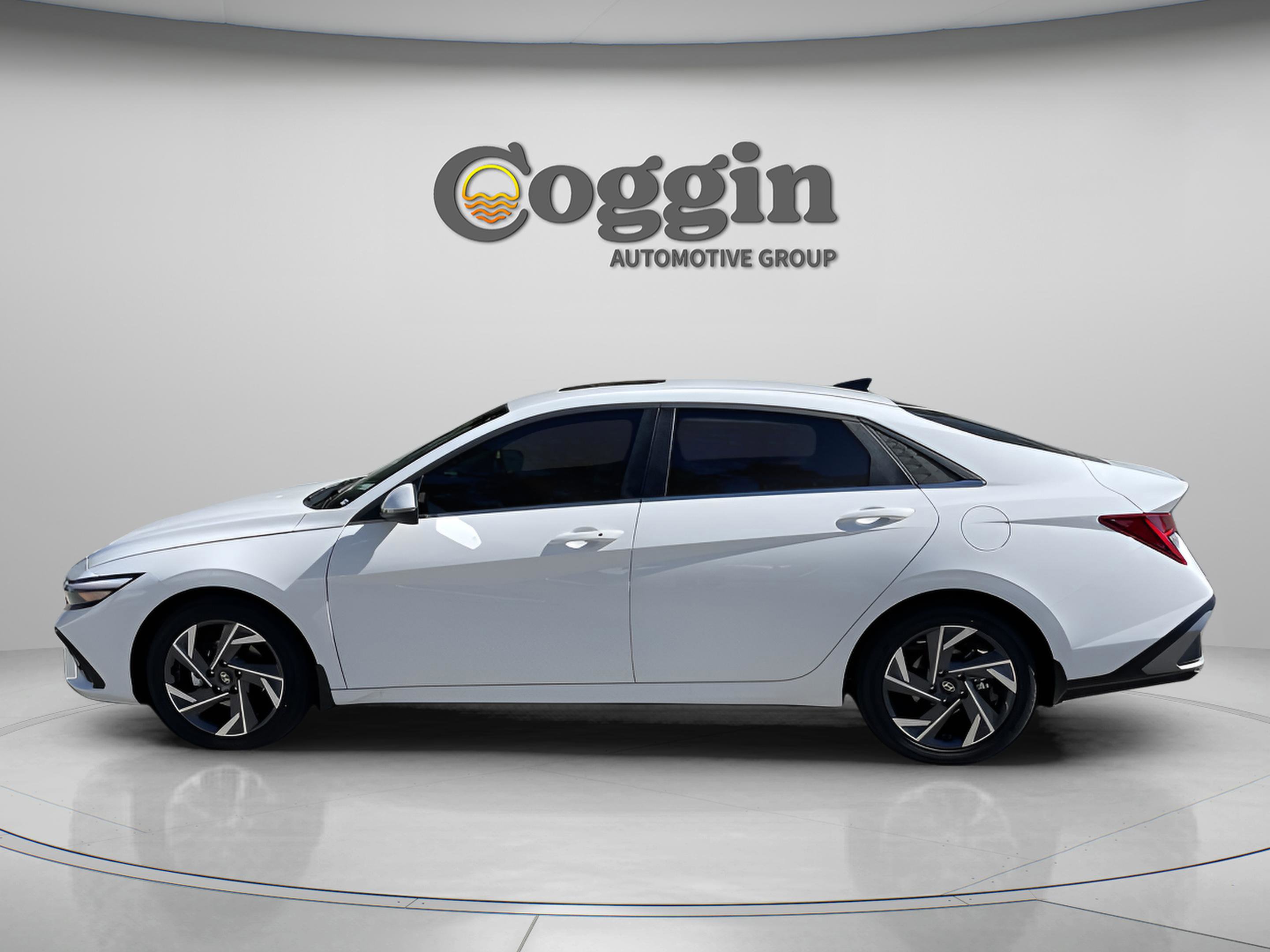 New 2026 Hyundai Elantra Limited image 2