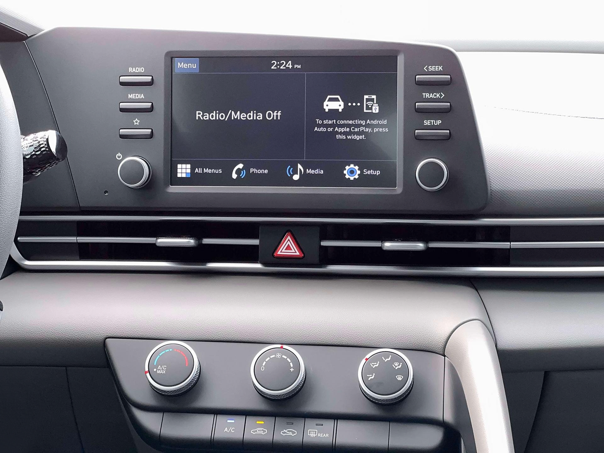 New 2026 Hyundai Elantra SE FWD image 19