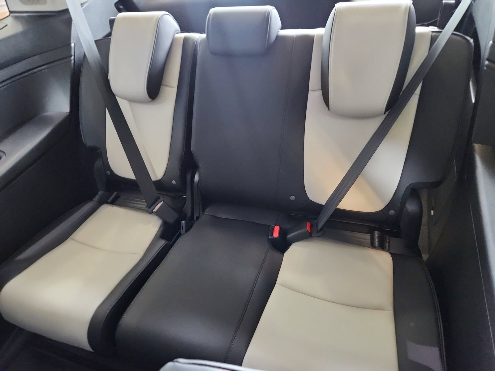 New 2026 Honda Odyssey Elite image 12