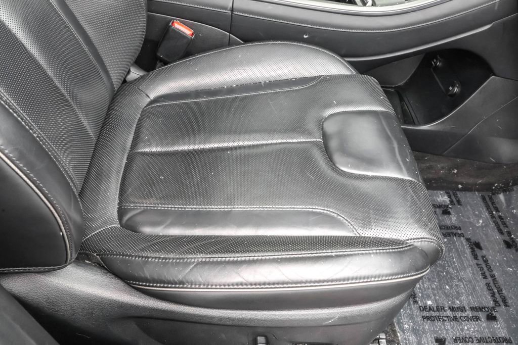 Used 2022 Hyundai Palisade Limited image 40