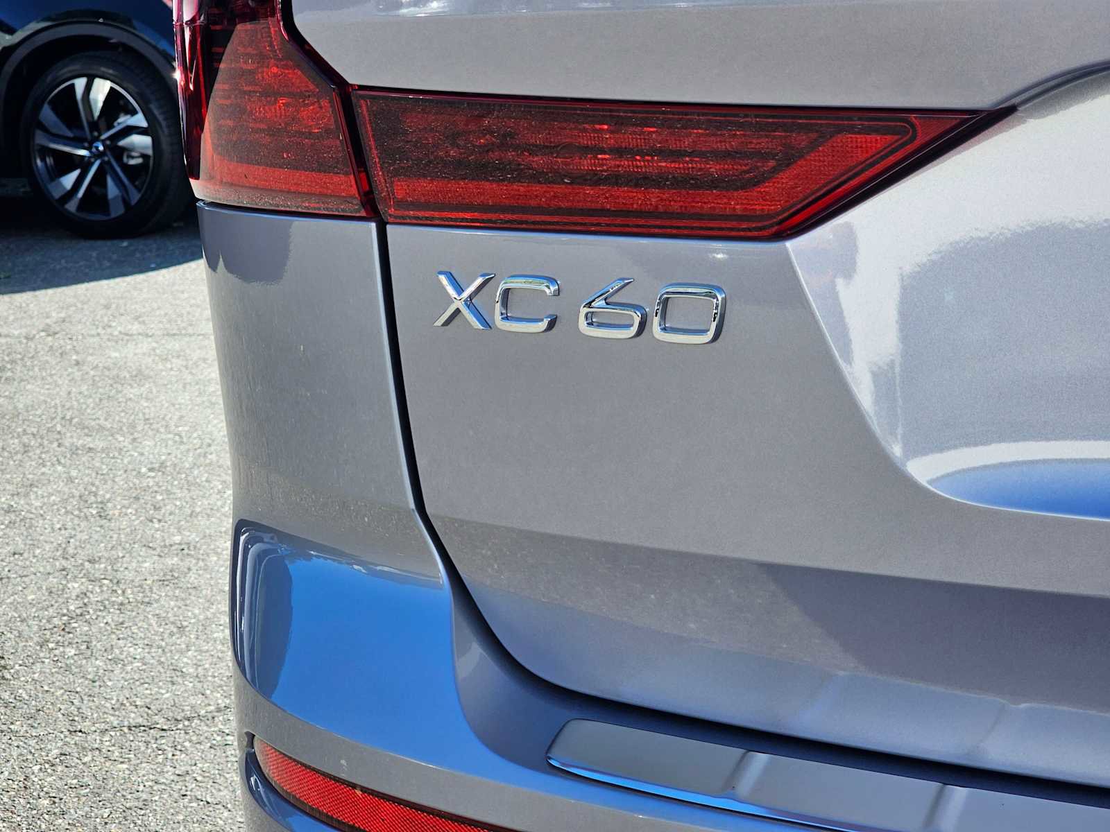New 2026 Volvo XC60 B5 Plus w/ Protection Package Premier image 14