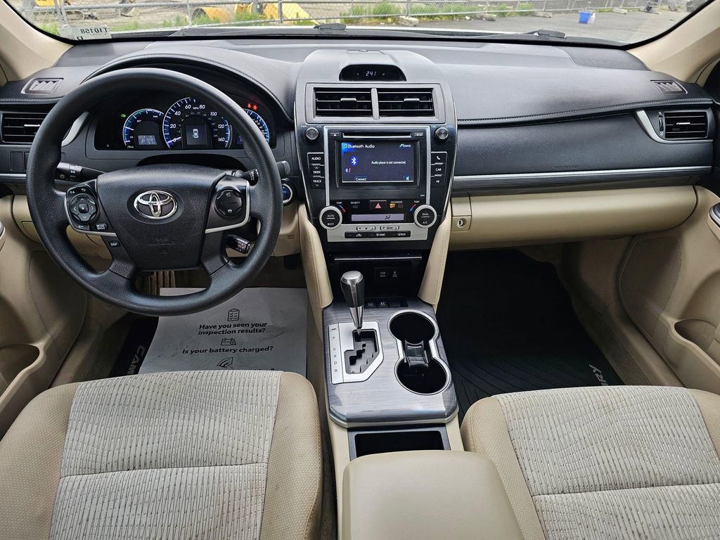Used 2014 Toyota Camry LE FWD image 17