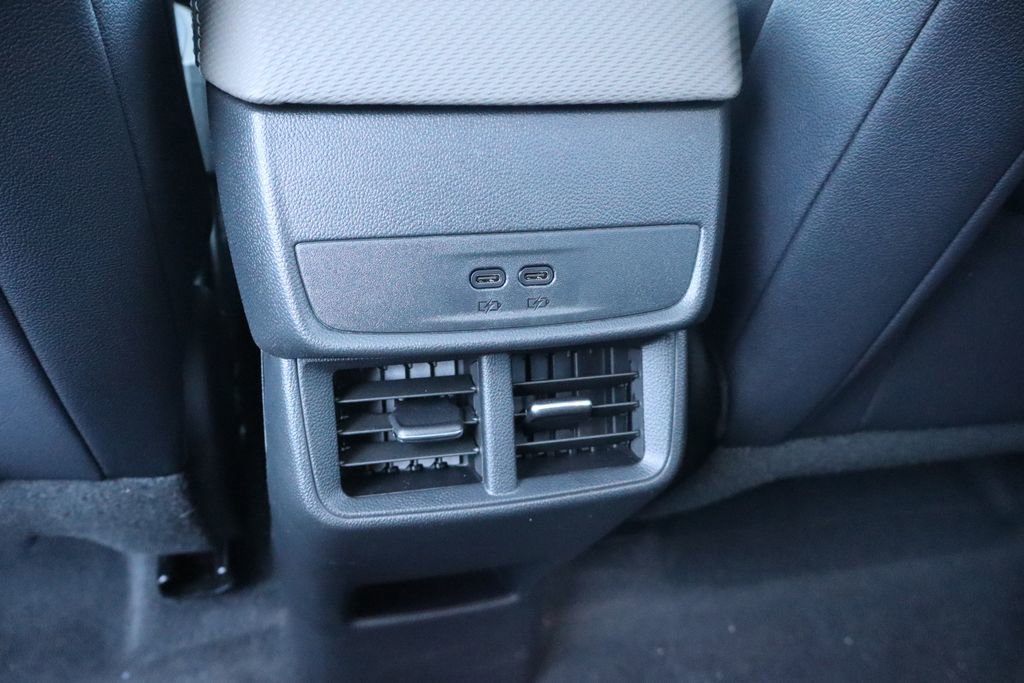 New 2026 Chevrolet Equinox LT w/ Convenience Package II image 23