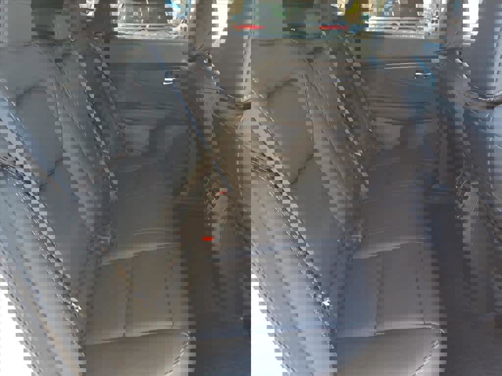 Used 2025 Nissan Murano SV image 21