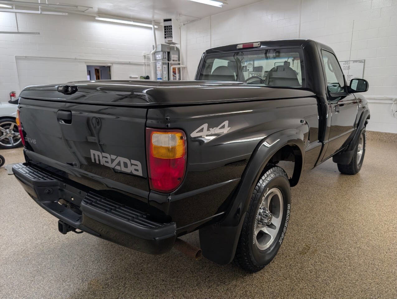 Used 2001 MAZDA B-Series Pickup 4x4 Regular Cab B3000 image 5