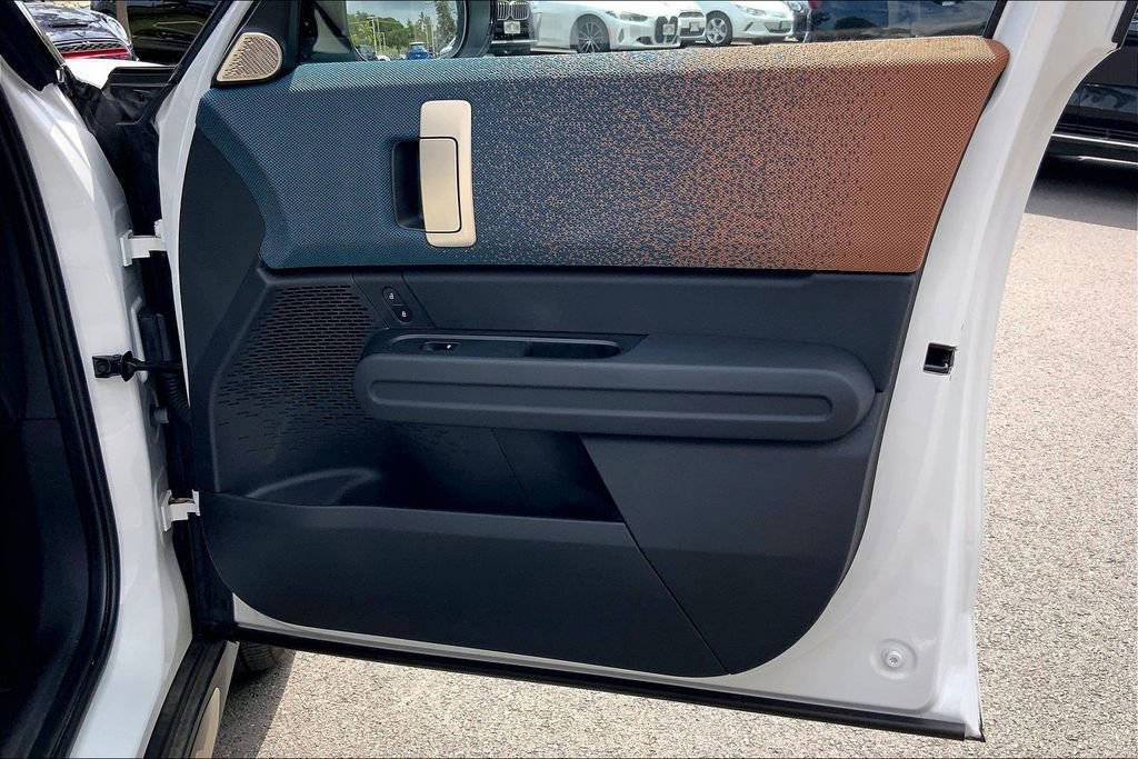 Certified 2025 MINI Cooper Countryman SE w/ Comfort Package Max image 26