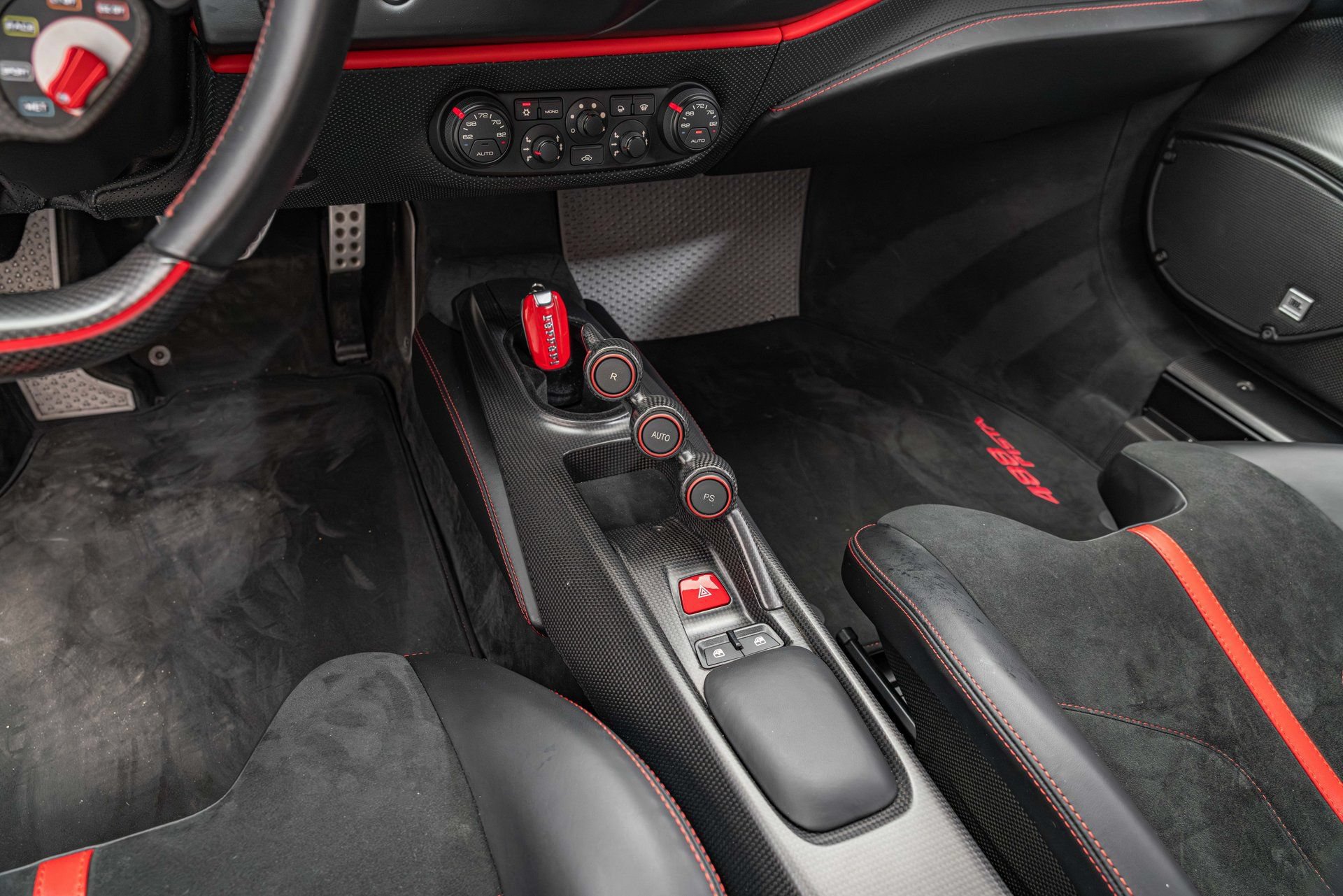 Certified 2020 Ferrari 488 Pista Coupe RWD image 6