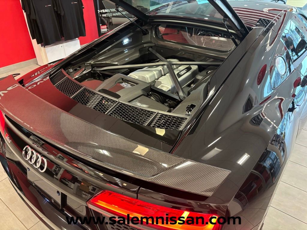 Used 2017 Audi R8 V10 plus AWD/4WD image 16