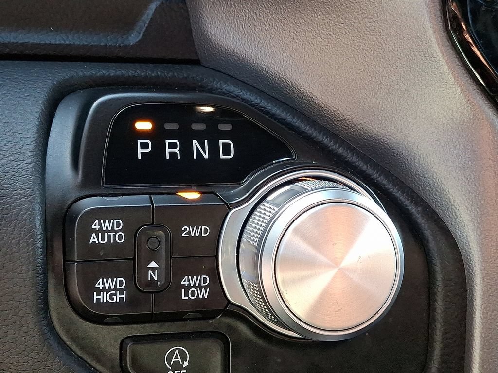 Used 2023 RAM 1500 Laramie AWD/4WD image 14