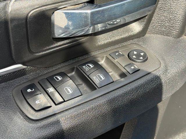 Used 2022 RAM 1500 Warlock w/ Electronics Group AWD/4WD image 7