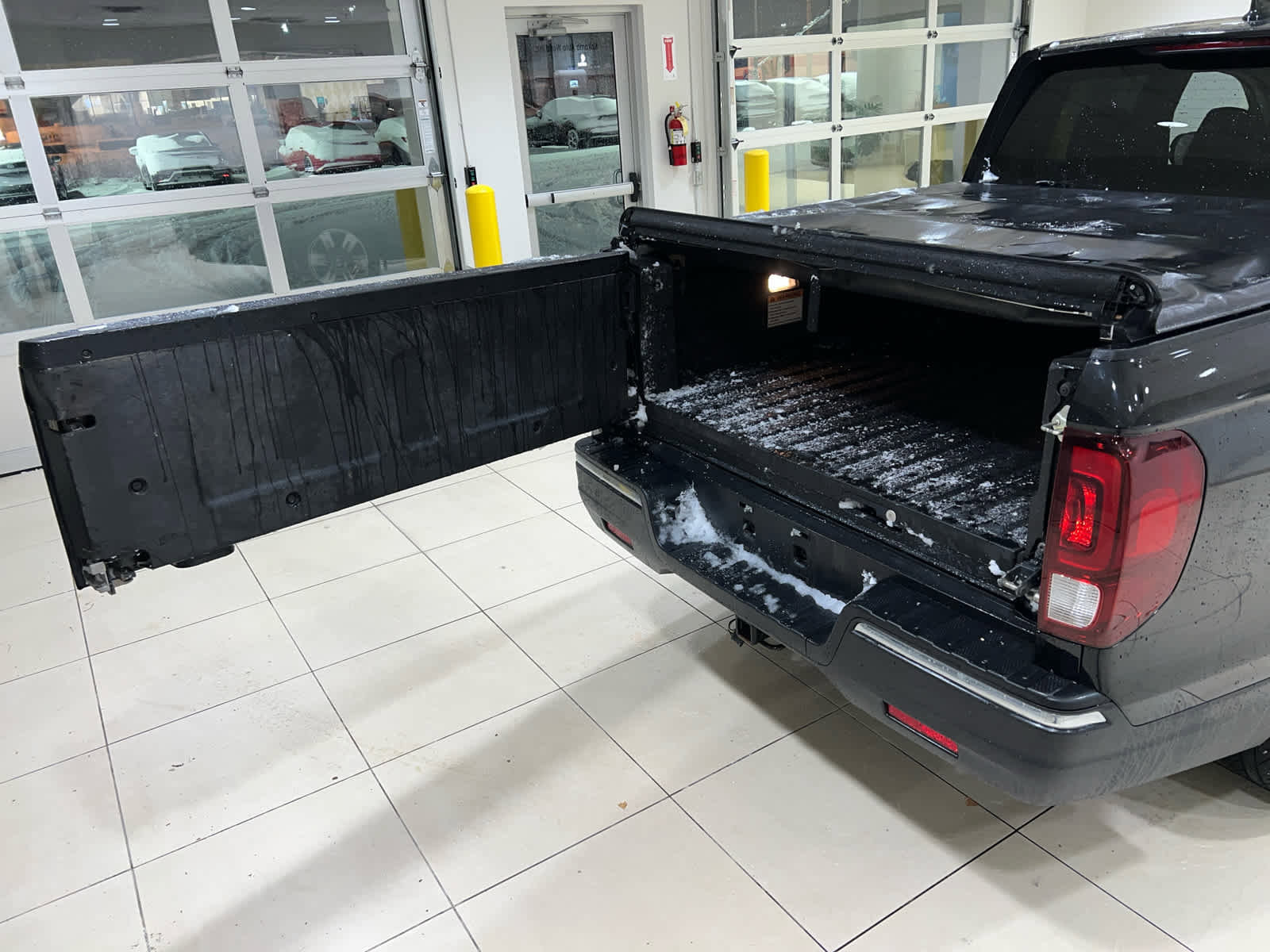 Used 2017 Honda Ridgeline RTL image 12