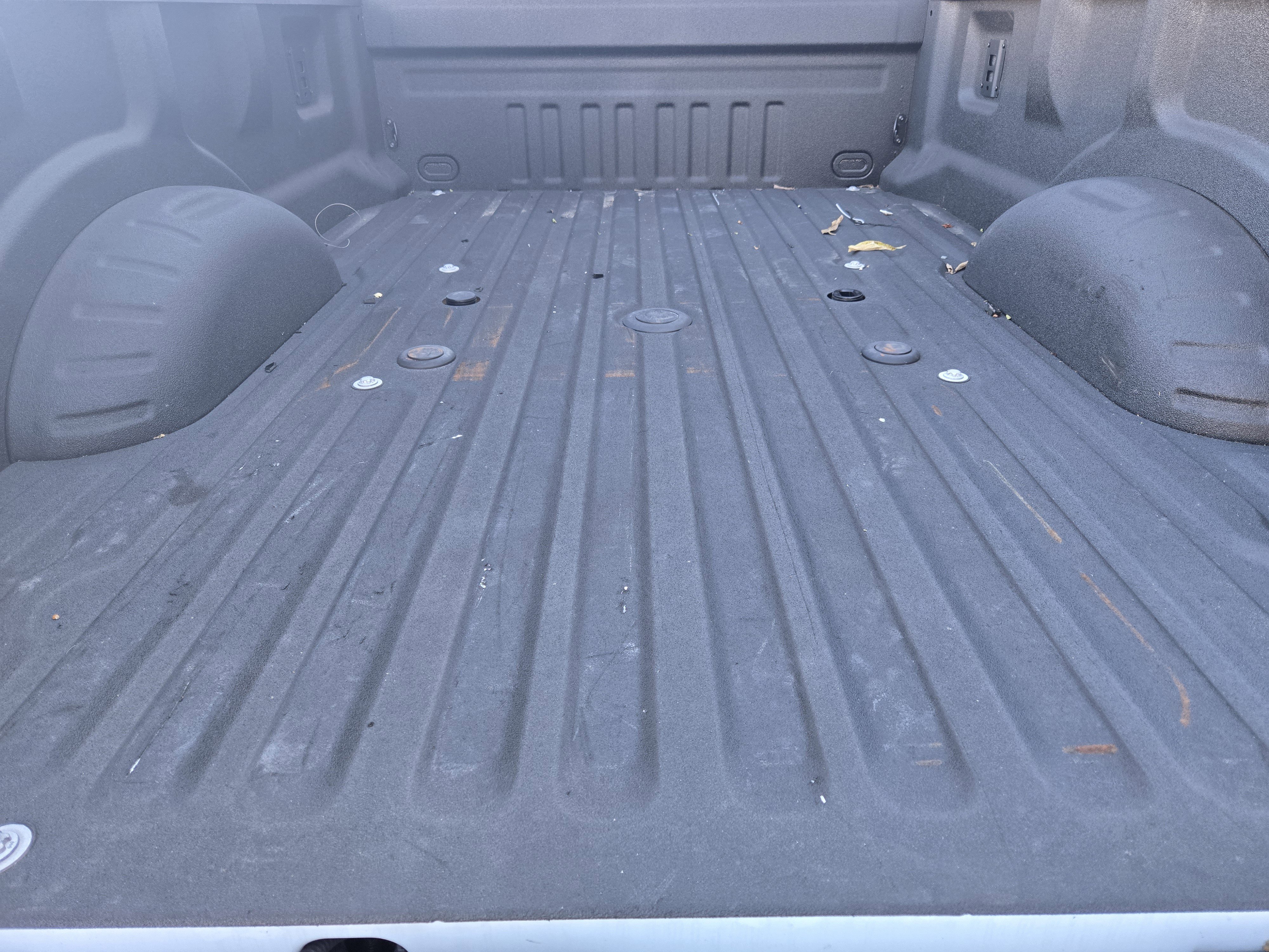 Used 2025 Ford F350 Lariat w/ Chrome Package image 23