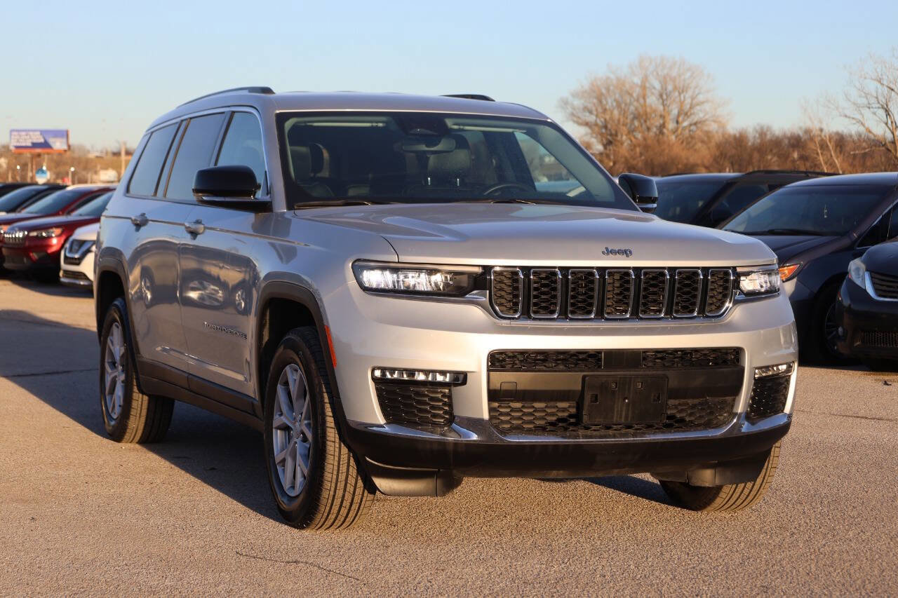Used 2021 Jeep Grand Cherokee L Limited image 4