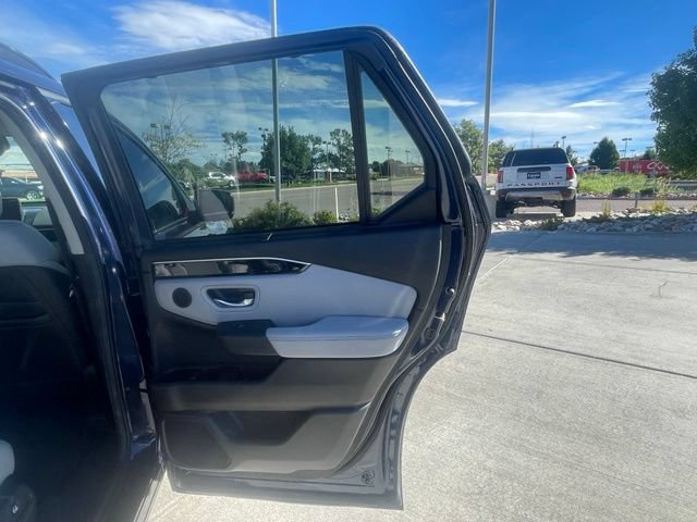 Used 2025 Honda Pilot Touring image 29