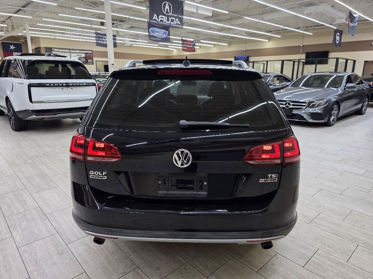 Used 2017 Volkswagen Golf Alltrack SEL AWD/4WD image 7
