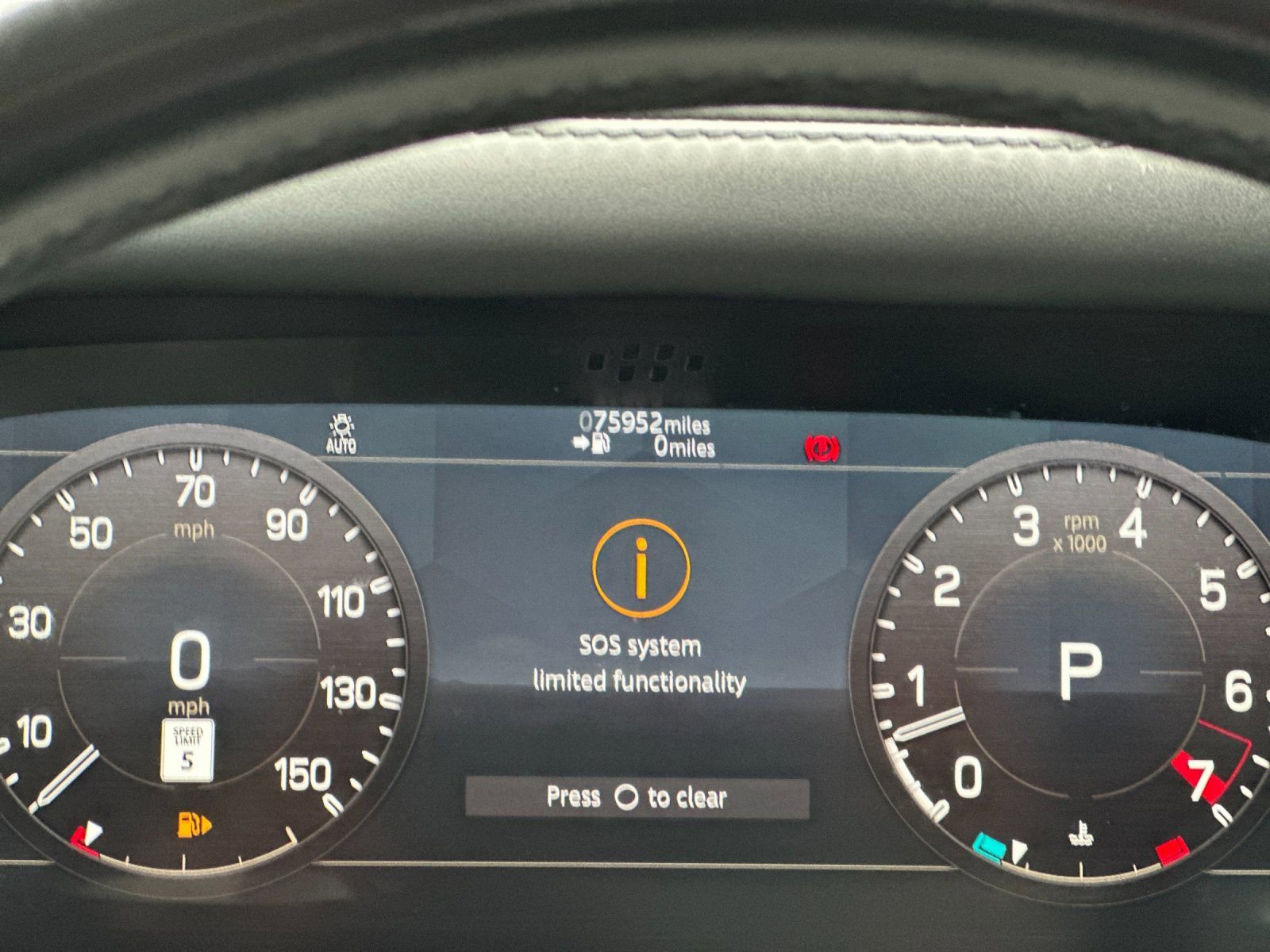 Used 2020 Land Rover Defender 110 HSE image 25