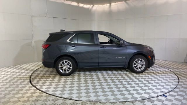 Used 2023 Chevrolet Equinox LT image 9
