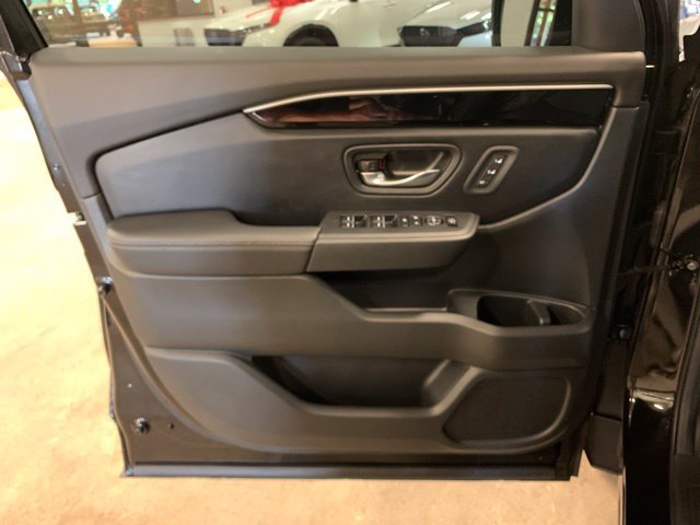 Used 2025 Honda Pilot EX-L image 21