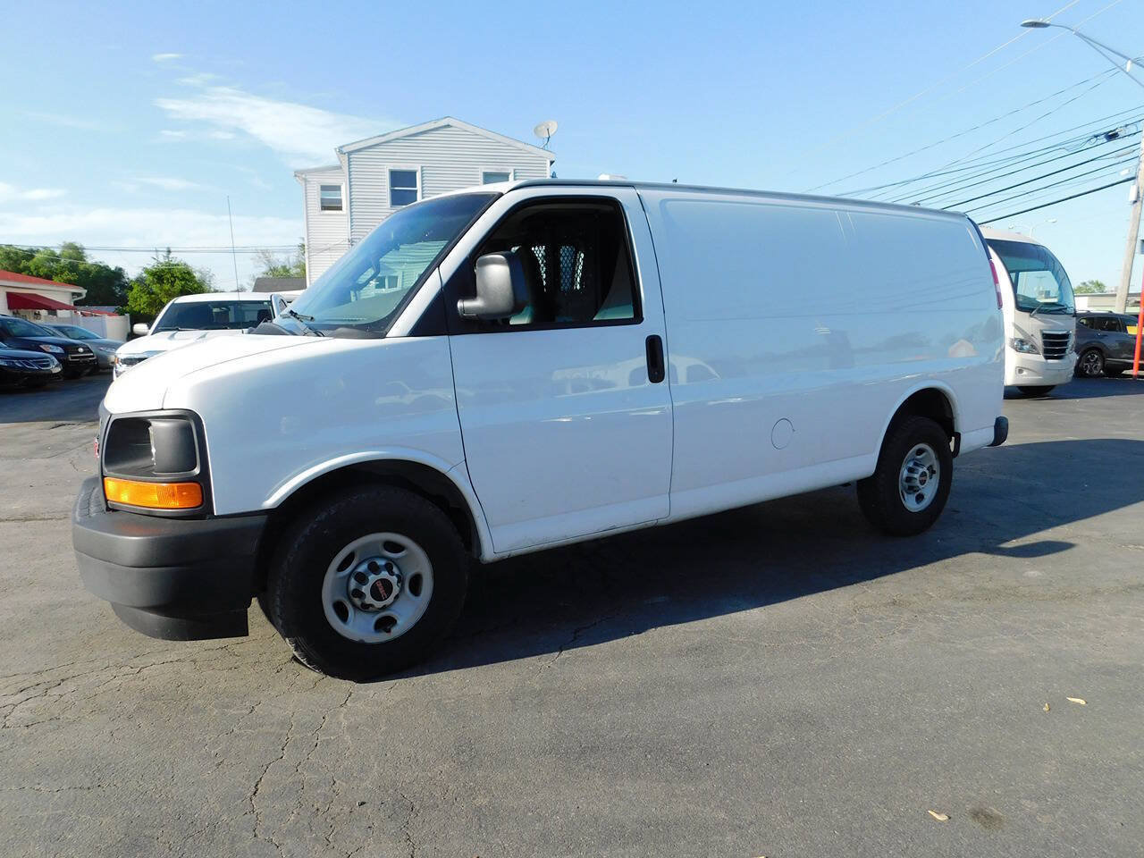Used 2017 GMC Savana 2500 w/ All Terrain Package RWD image 5