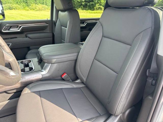 New 2026 Chevrolet Silverado 2500 LTZ w/ LTZ Plus Package AWD/4WD image 19