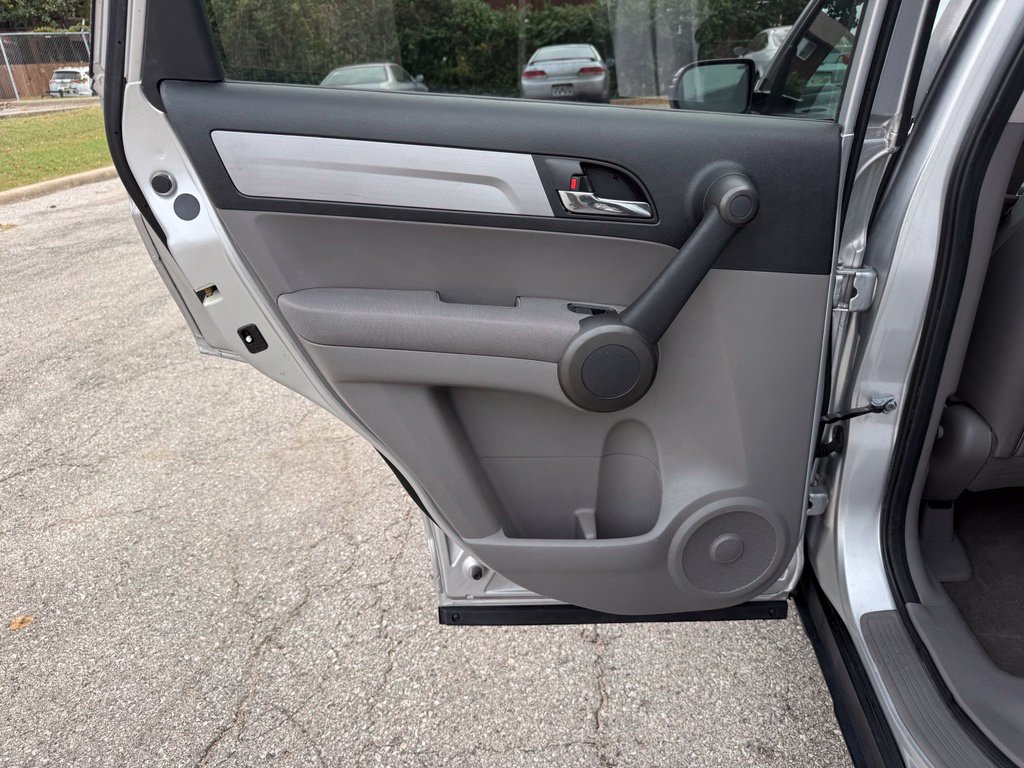 Used 2011 Honda CR-V EX image 30