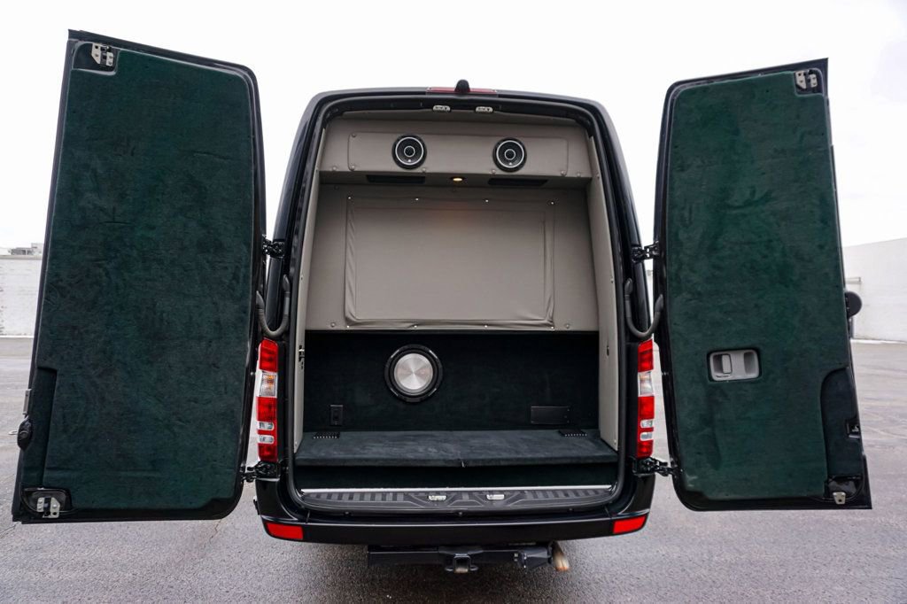 Used 2014 Mercedes-Benz Sprinter 2500 image 43