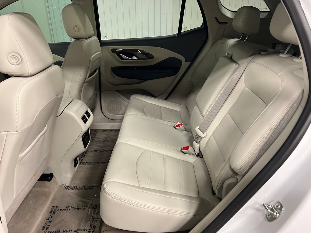 Certified 2024 GMC Terrain Denali w/ Denali Premium Package AWD/4WD image 14