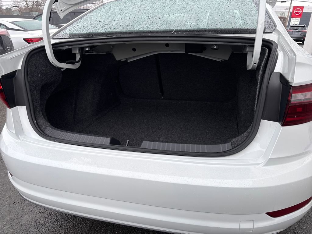 Used 2020 Volkswagen Jetta SE image 15