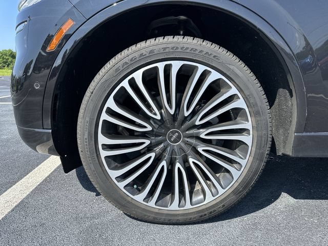 Used 2024 Lincoln Aviator Black Label AWD/4WD image 16