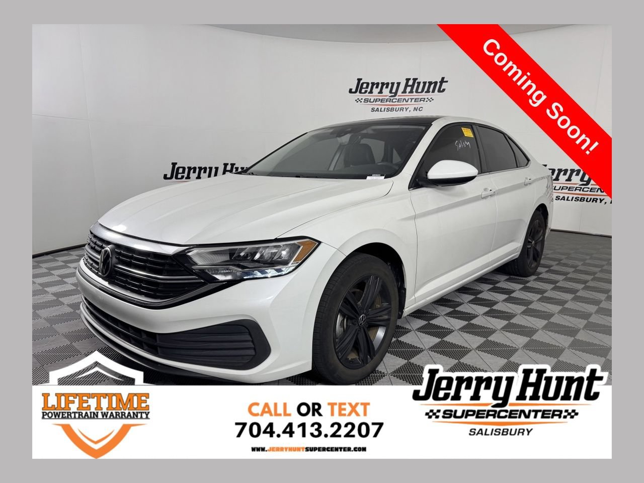 Used 2023 Volkswagen Jetta SE w/ Panoramic Sunroof Package FWD image 1