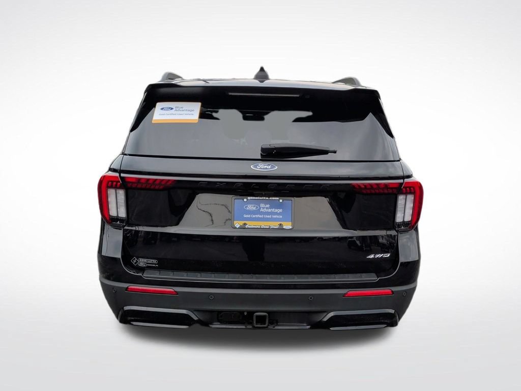 Certified 2025 Ford Explorer ST-Line w/ ST-Line Street Pack AWD/4WD image 15