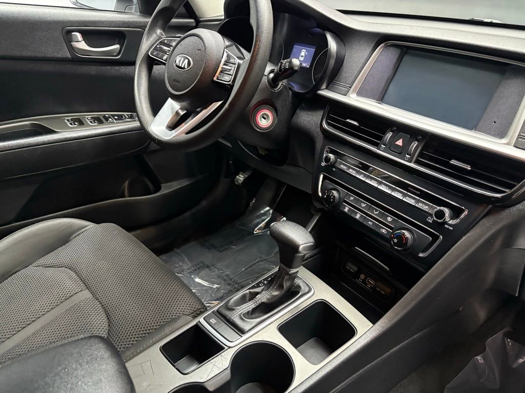 Used 2020 Kia Optima LX FWD image 43