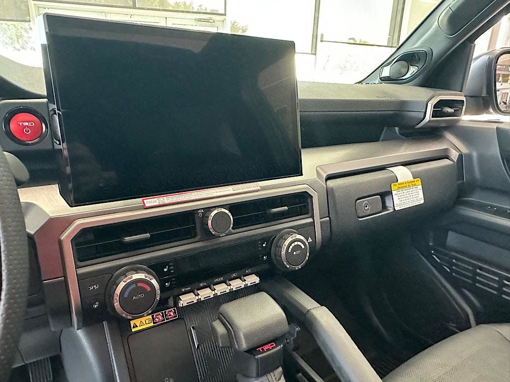 New 2026 Toyota 4Runner TRD Off-Road Premium AWD/4WD image 13
