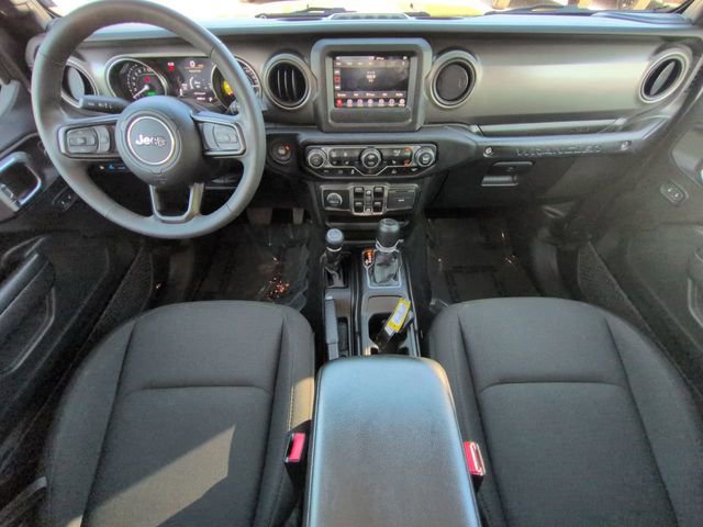 Certified 2023 Jeep Wrangler Unlimited w/ Cold Weather Group AWD/4WD image 17