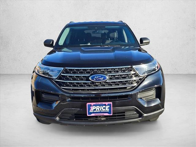 Used 2023 Ford Explorer XLT RWD image 2
