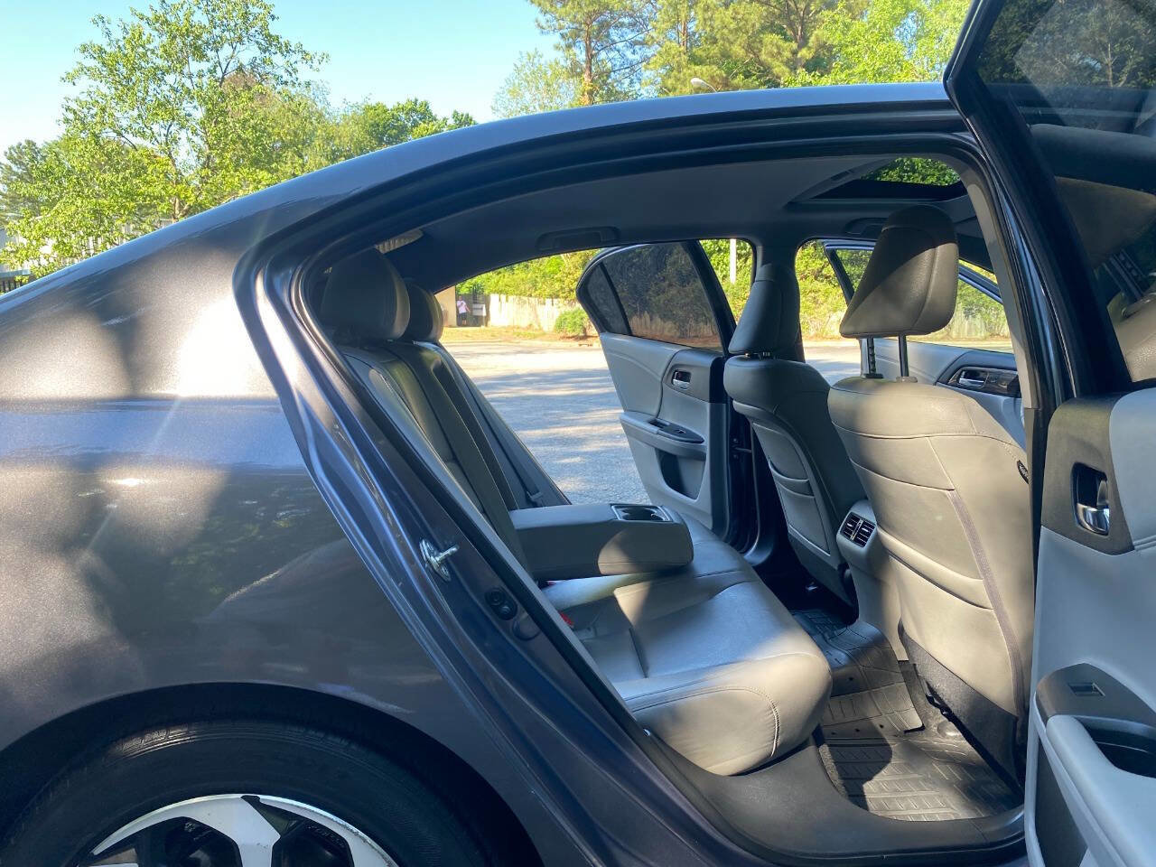 Used 2016 Honda Accord EX-L image 51