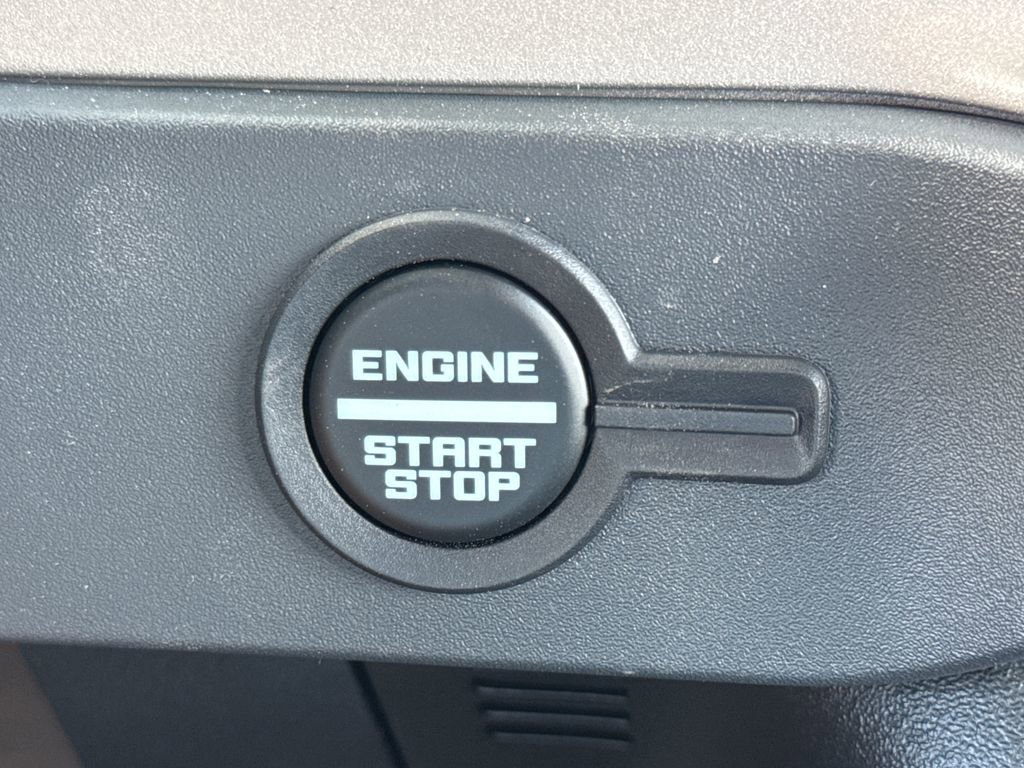 New 2026 Ford Bronco Outer Banks w/ Sasquatch Package image 23