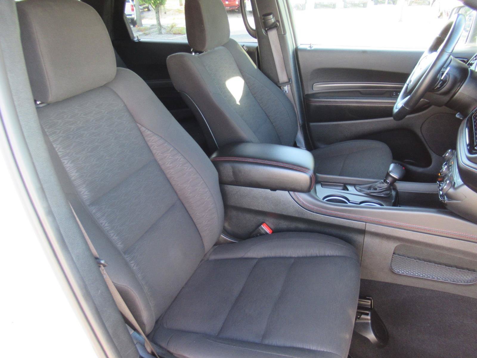 Certified 2025 Dodge Durango GT AWD/4WD image 9