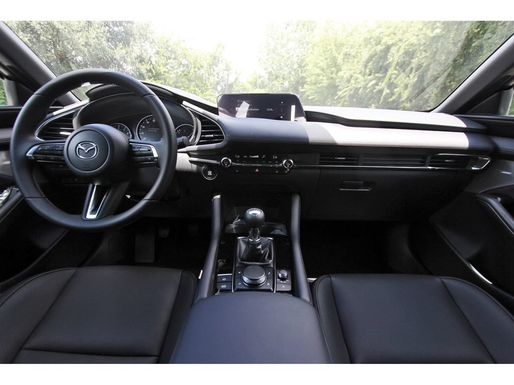 New 2026 MAZDA MAZDA3 2.5 S Hatchback w/ Premium Pkg FWD image 7