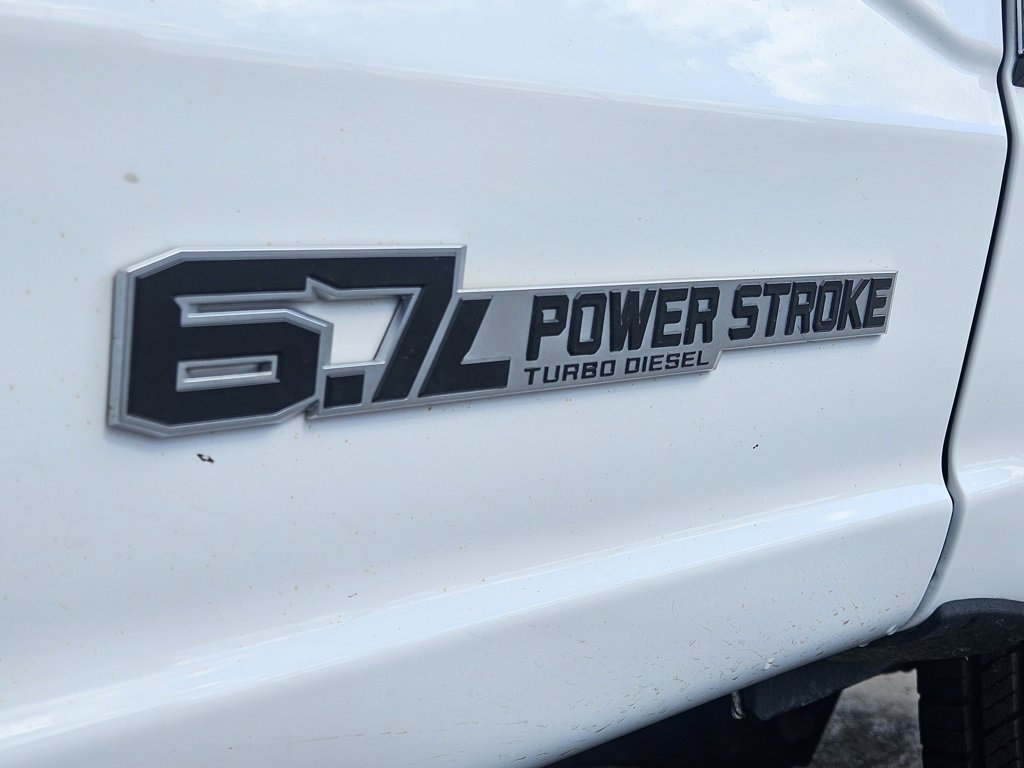 Used 2024 Ford F350 XLT image 11