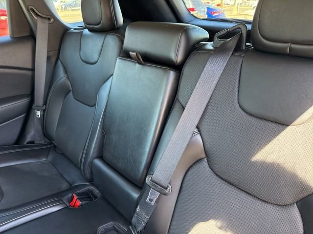 Used 2021 Jeep Cherokee Limited image 13