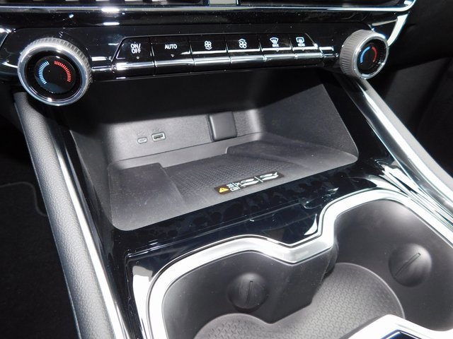 New 2026 Chevrolet Traverse LT w/ Sun and Wheel Package image 44