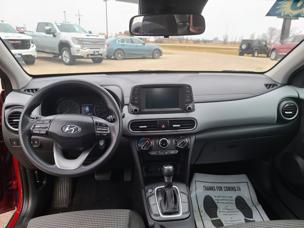 Used 2020 Hyundai Kona SE image 12